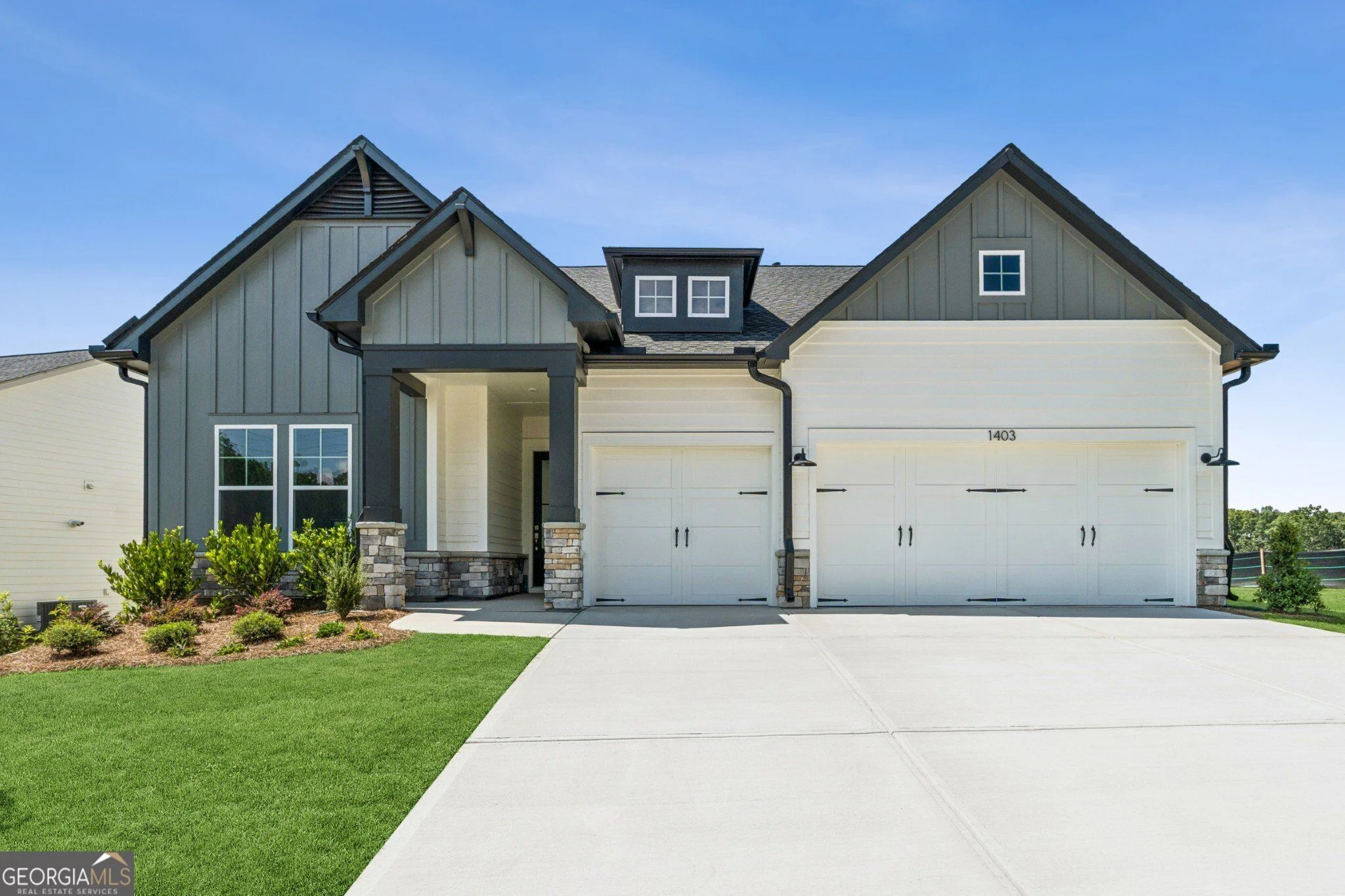 1403 Autumn Lake Drive SW