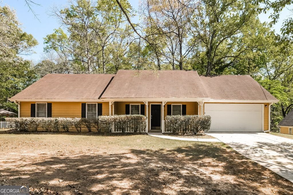 Photo of 75 Beaverdam Court, Covington, GA 30016 (MLS # 10731261)