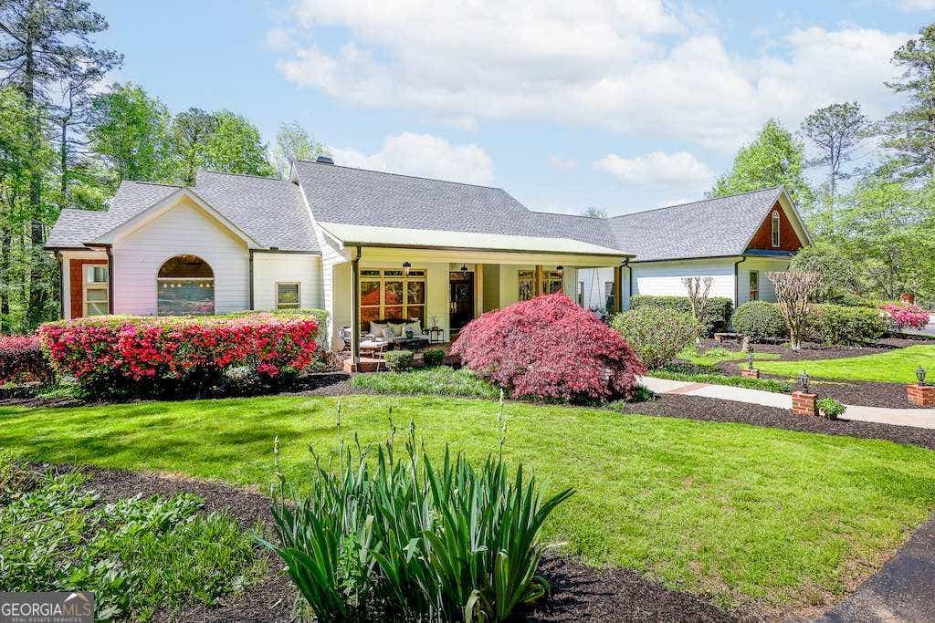 Photo of 6795 Dawg Ridge, Dawsonville, GA 30534 (MLS # 10817446)