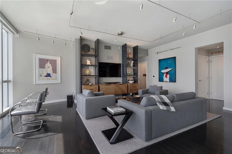 3325 Piedmont RD NE 3005