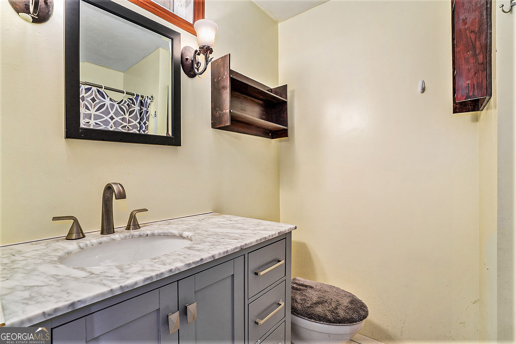 Indian Rock Springs - Residential