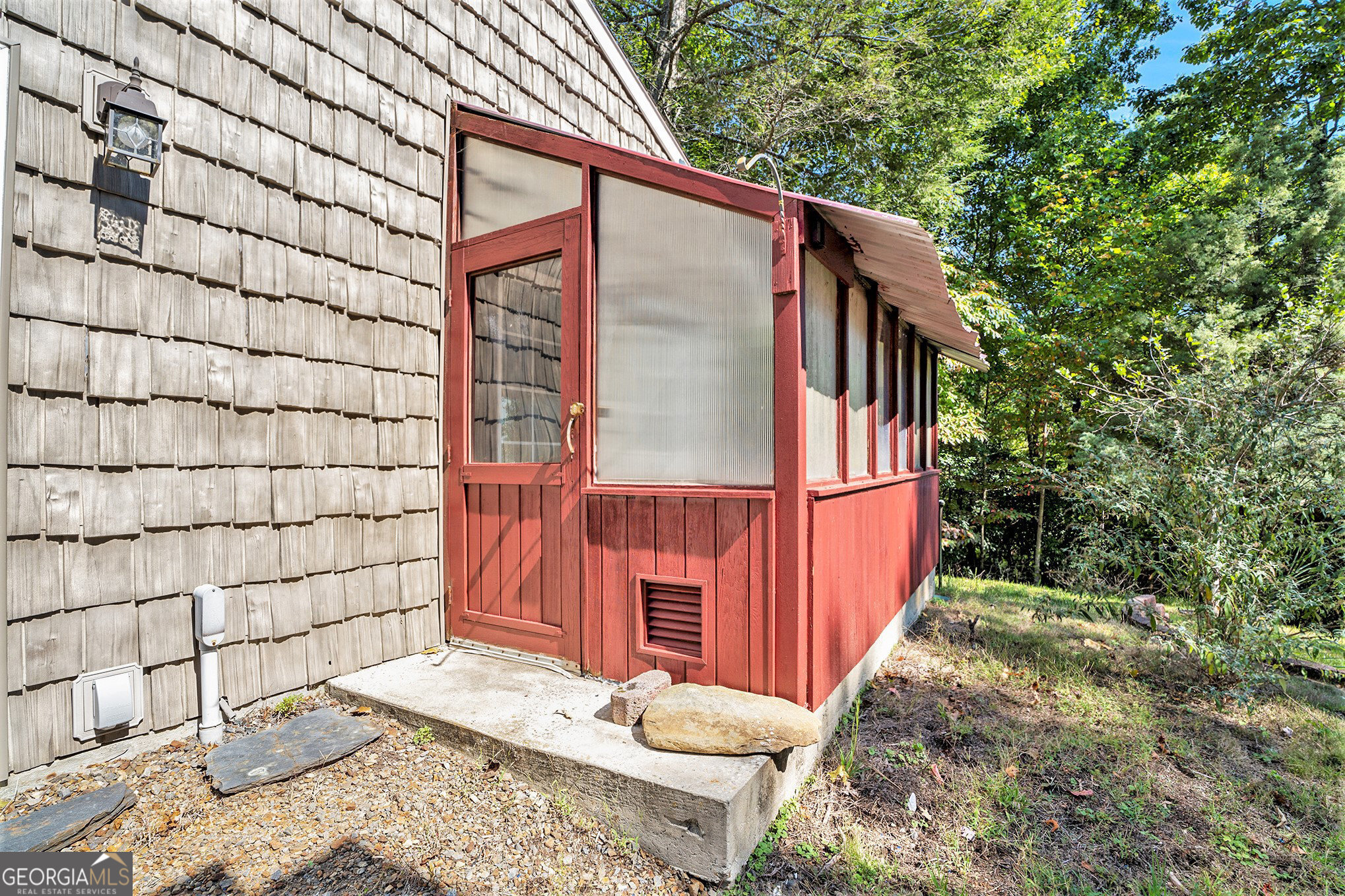 Indian Rock Springs - Residential
