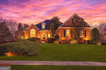Single Family Residence at 2565 Scarlet Oak LN