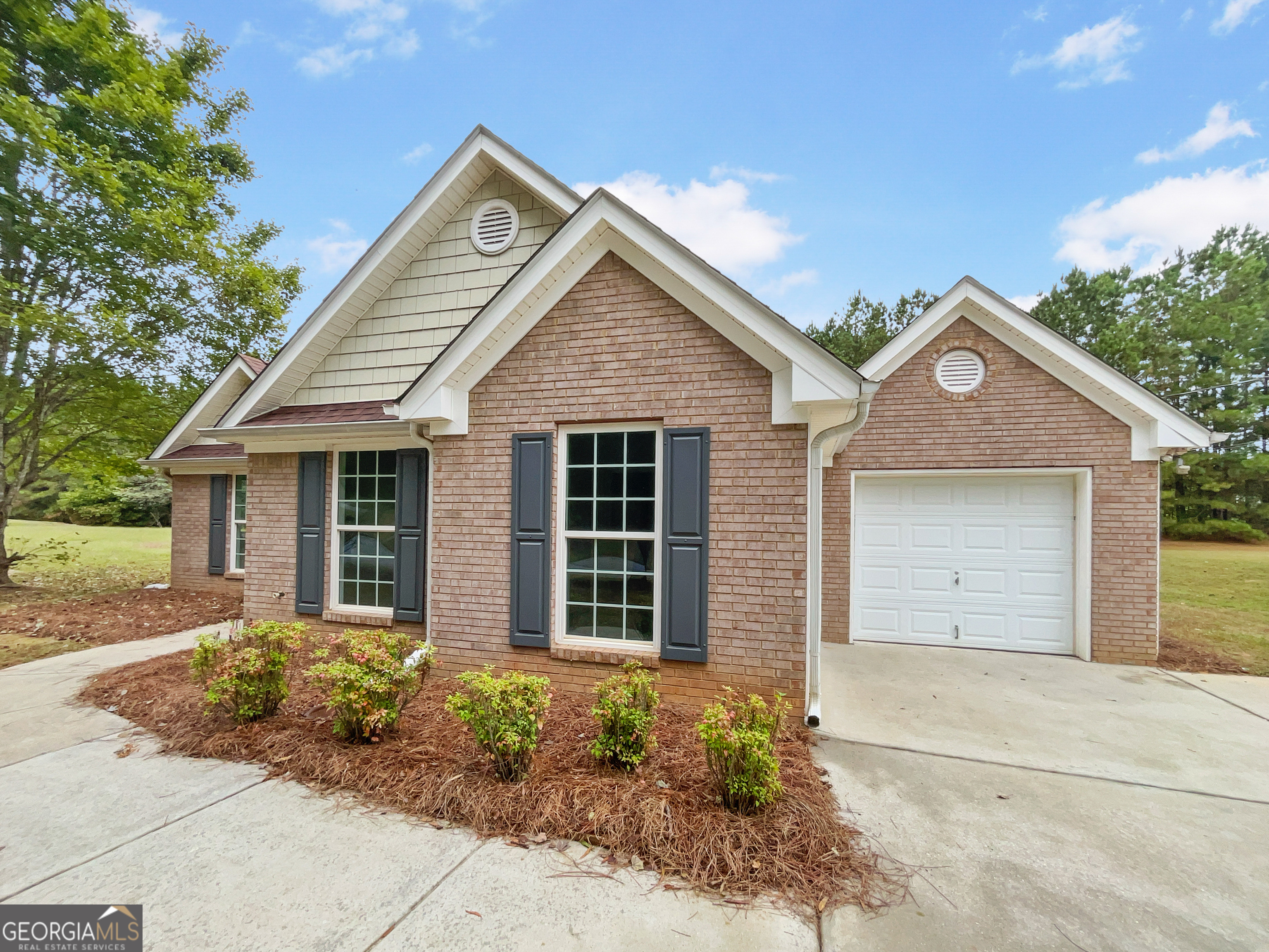 BROOKWOOD - Residential