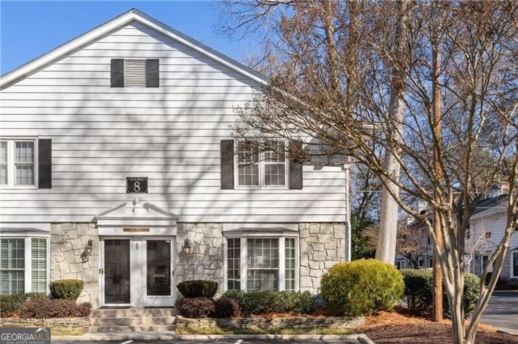 Photo of 136 Peachtree Memorial Drive NW #NJ10, Atlanta, GA 30309 (MLS # 10684839)