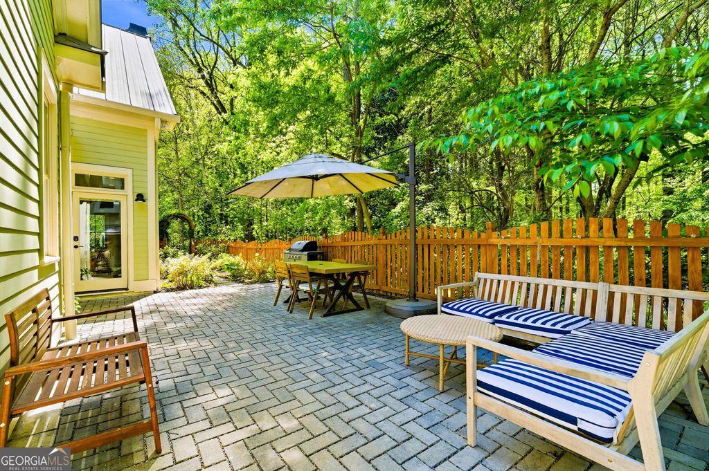 Photo of 104 Fairview Street, Decatur, GA 30030 (MLS # 10729543)