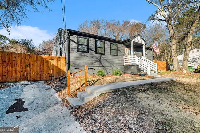 2178 Penelope ST NW