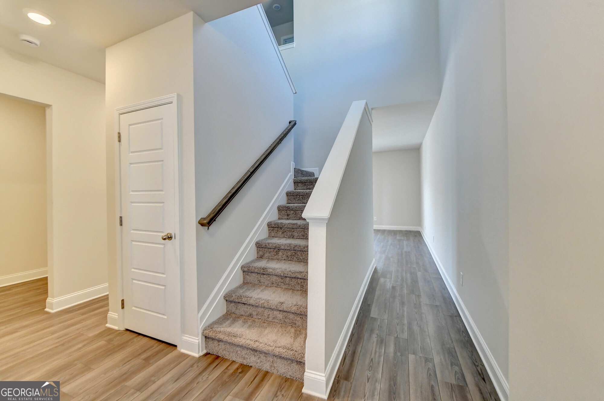 212 Station Overlook DR