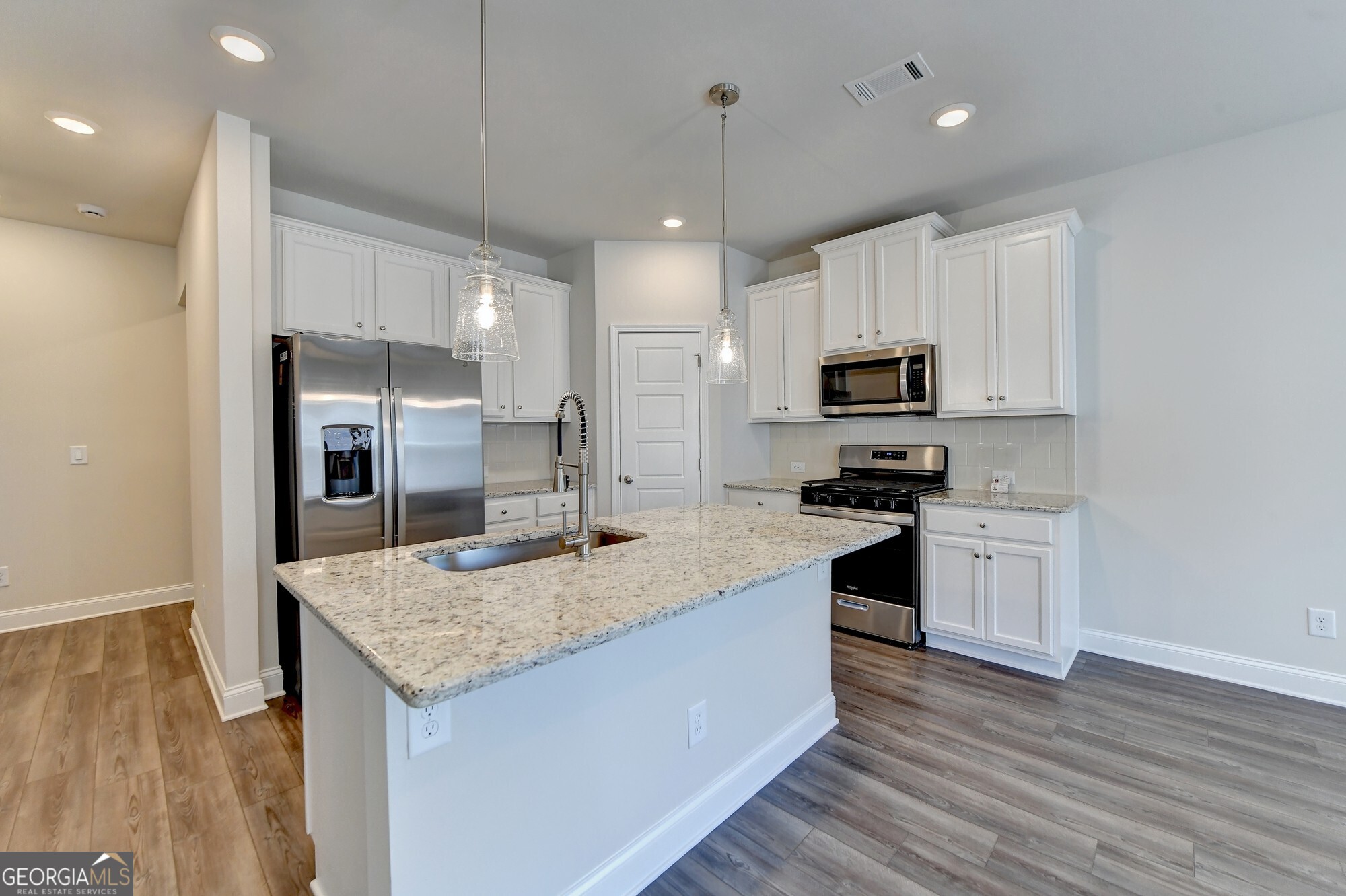 212 Station Overlook DR