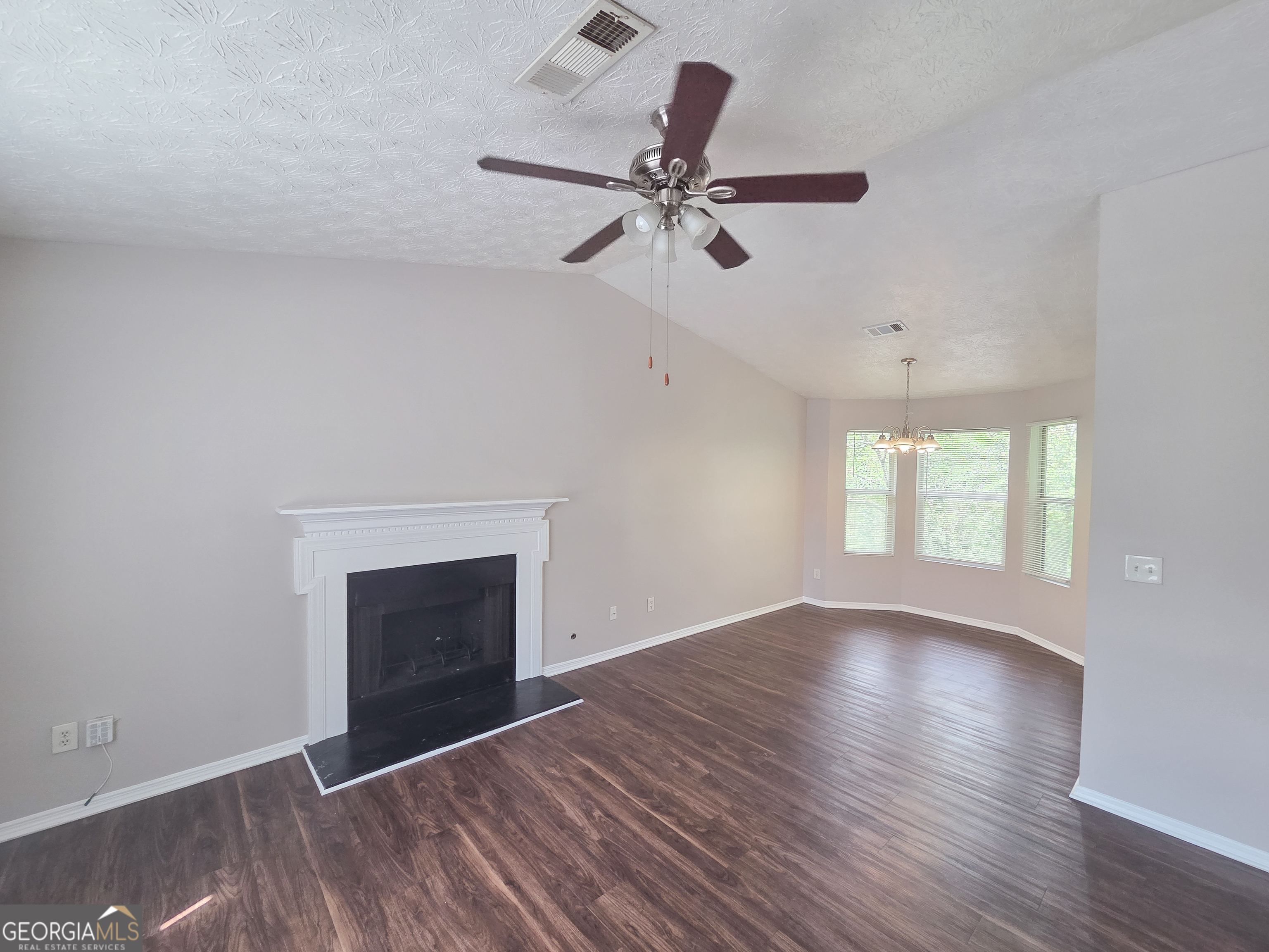 2600 Clifton Downs TRL SE