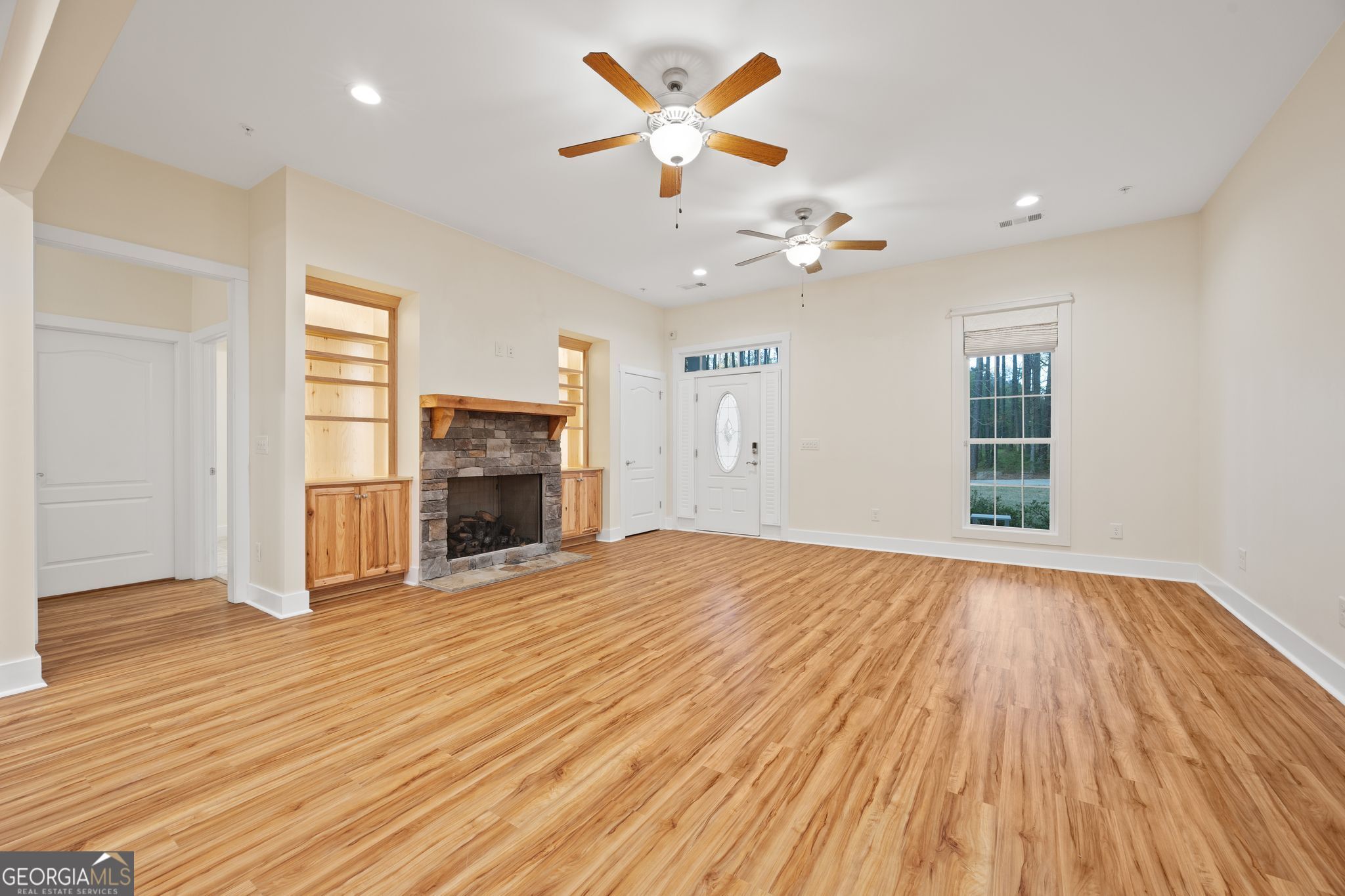 750 Roscoe RD
