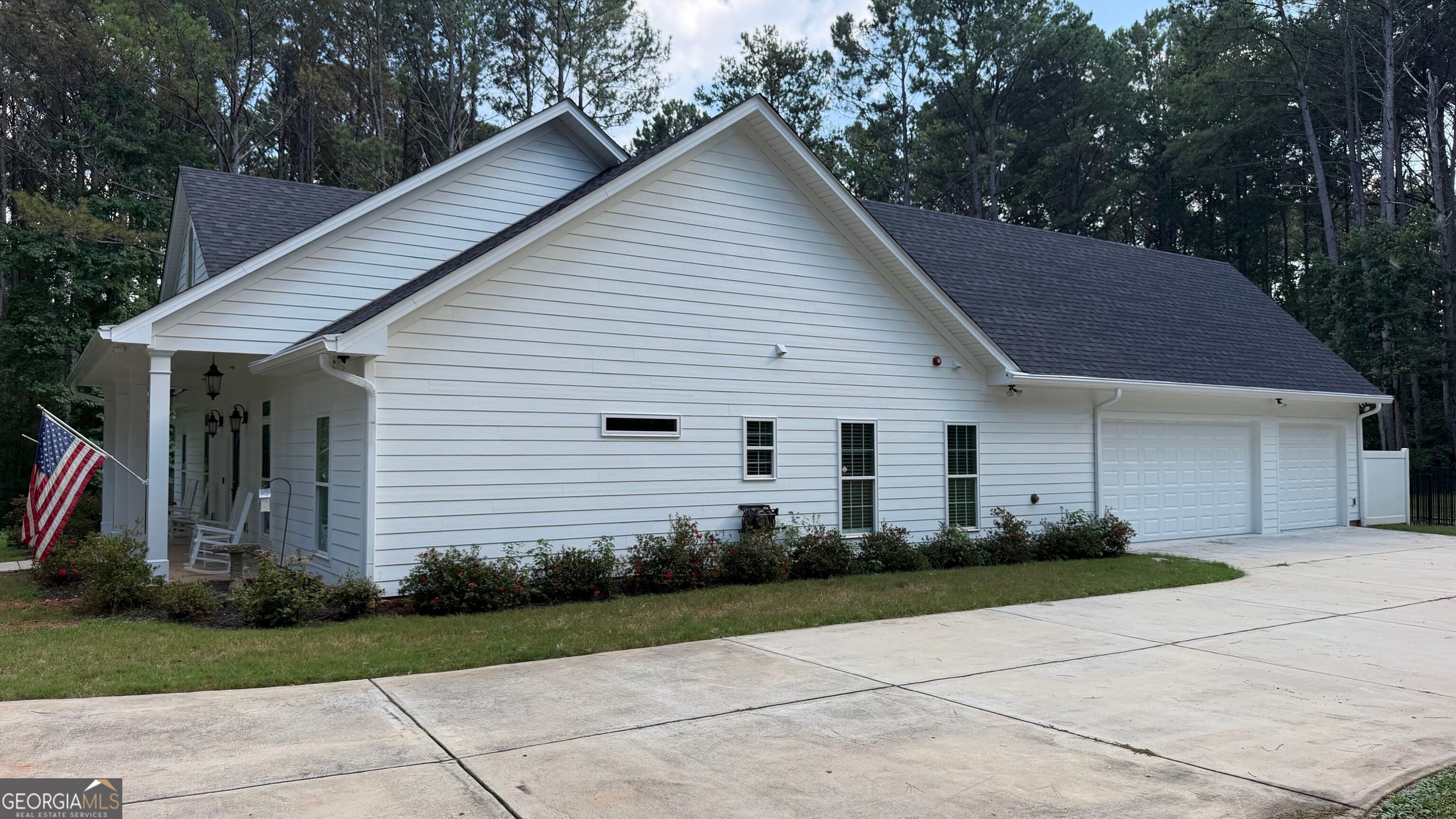 750 Roscoe RD