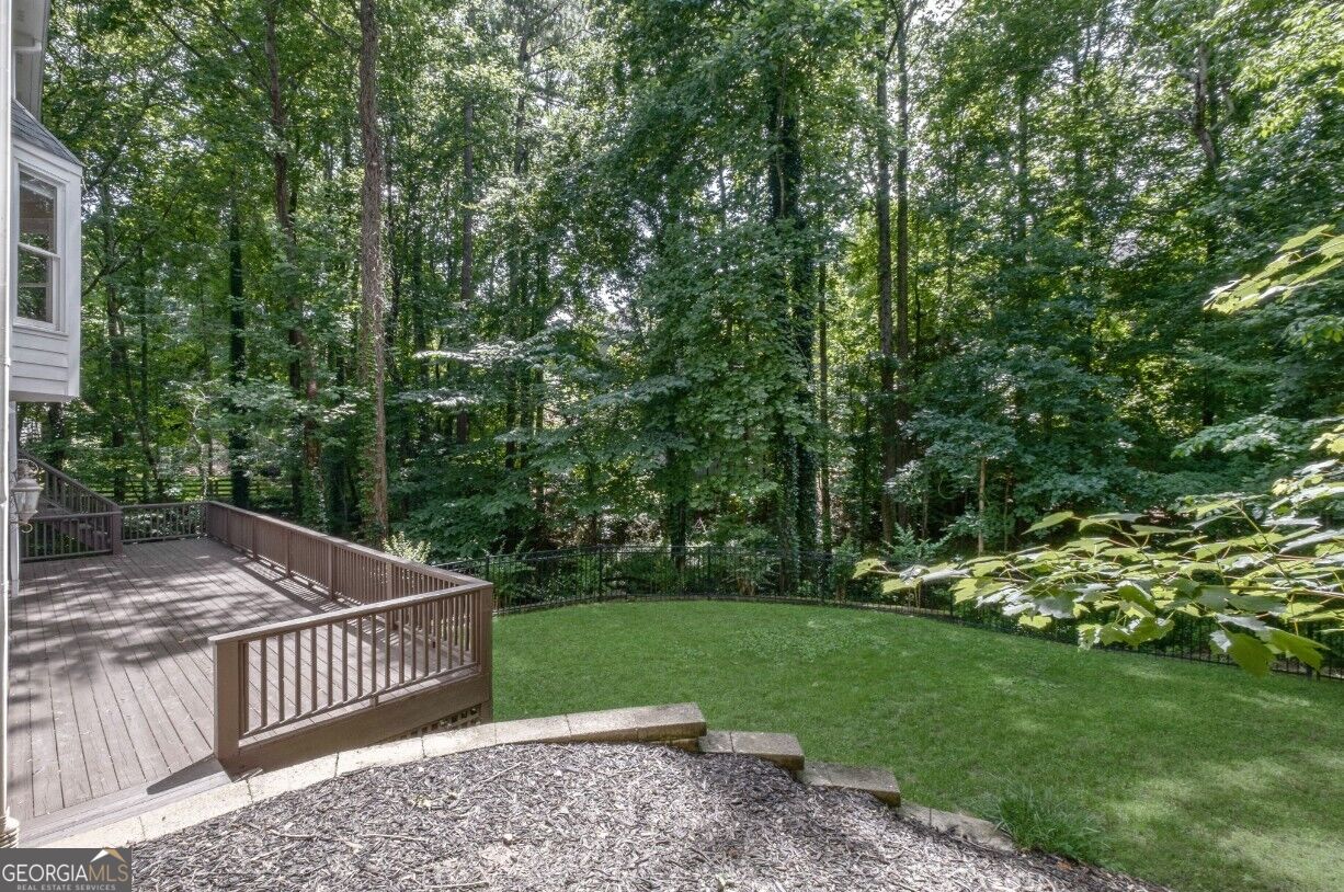 3060 Burlingame DR