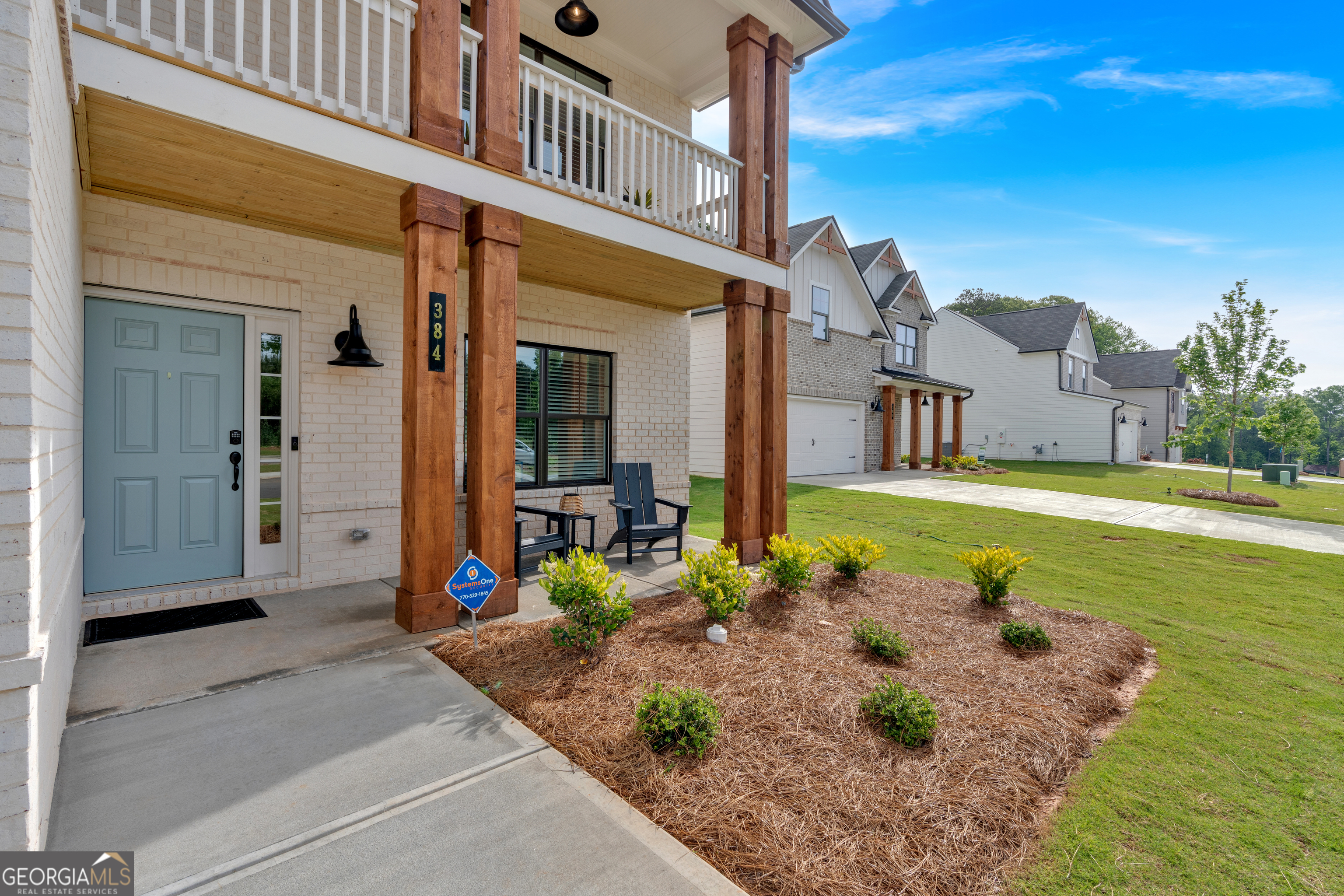 372 Waterbluff DR