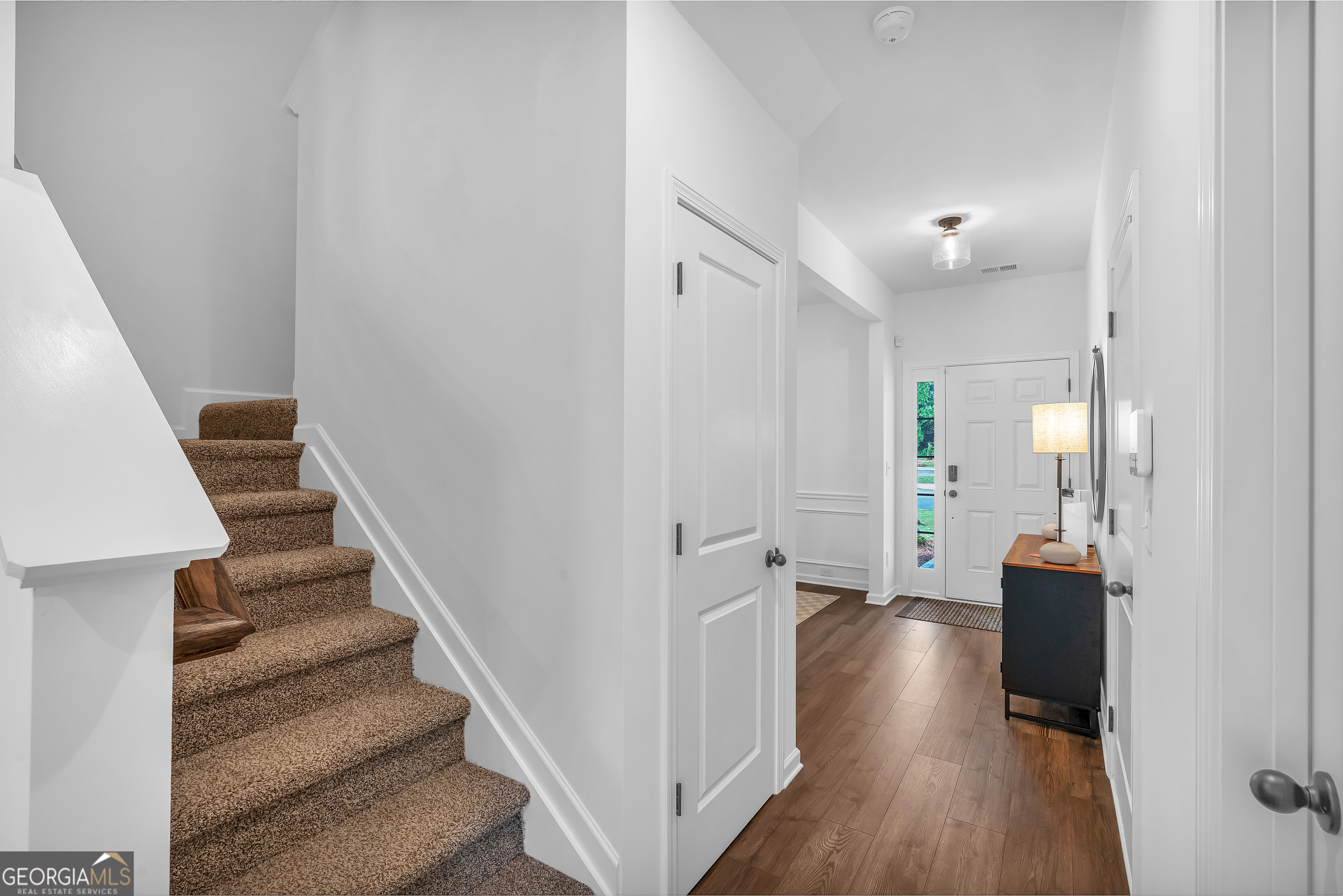 372 Waterbluff DR
