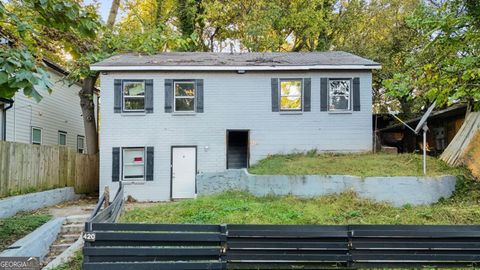 Photo of 420 Griffin Street NW, Atlanta, GA 30318 (MLS # 10629562) Photo of 420 Griffin Street NW, Atlanta, GA 30318 (MLS # 10629562)