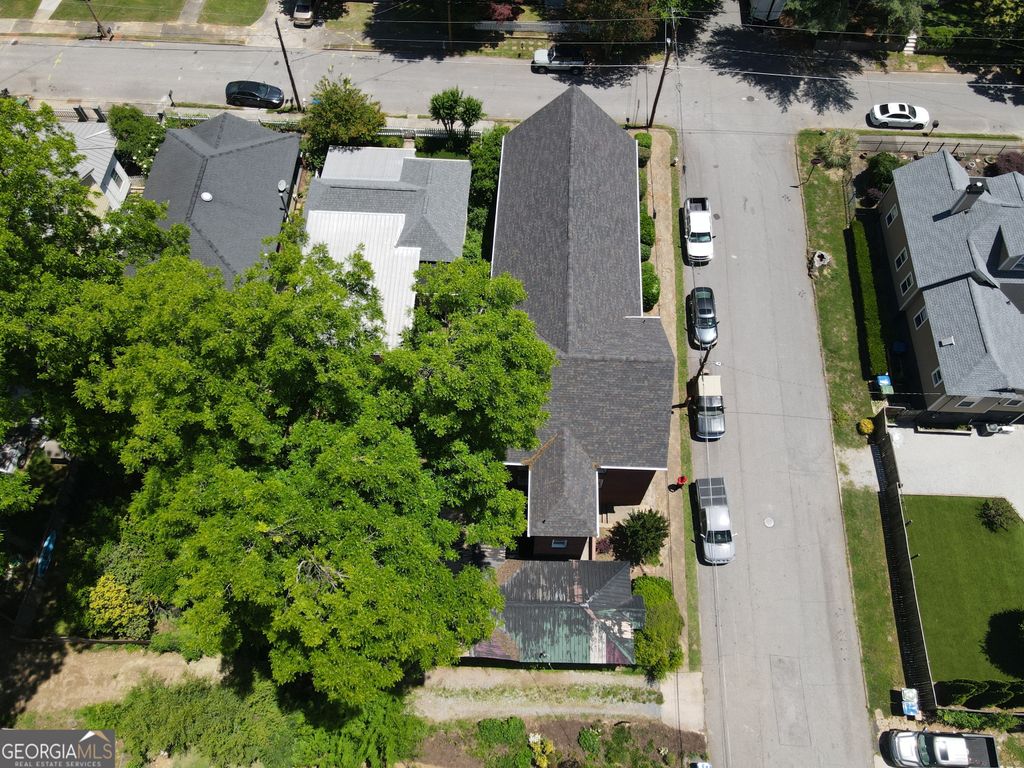 Photo of 1076 Longley Avenue NW, Atlanta, GA 30318 (MLS # 10768695)