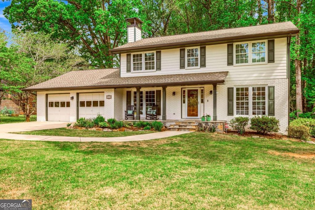 Photo of 1111 Banbury Cross, Avondale Estates, GA 30002 (MLS # 10734995)