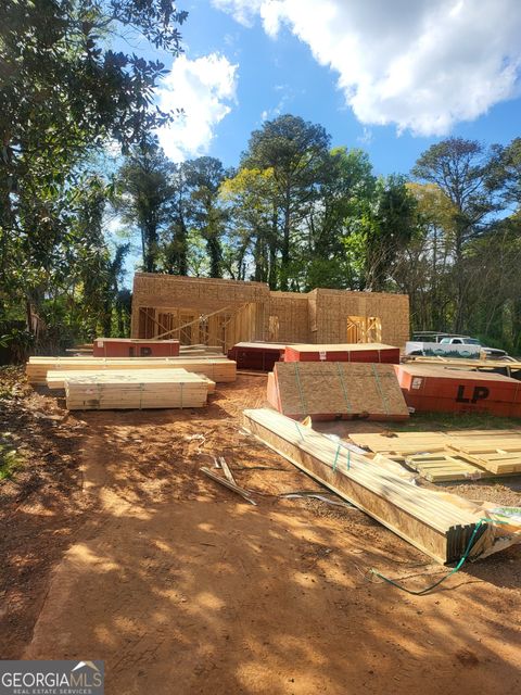 2141 Castlewood ST East Point GA 30344