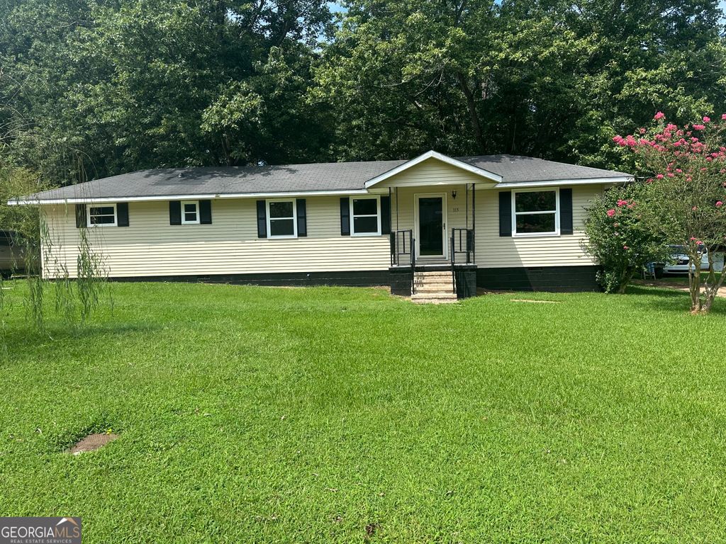 Photo of 115 1ST Avenue, Griffin, GA 30223 (MLS # 10670731)