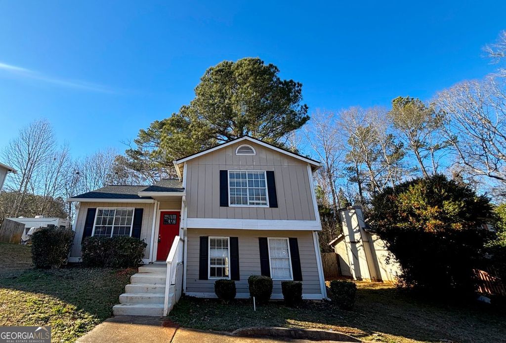 Photo of 3972 Glenwood Downs Lane, Decatur, GA 30035 (MLS # 10690161)