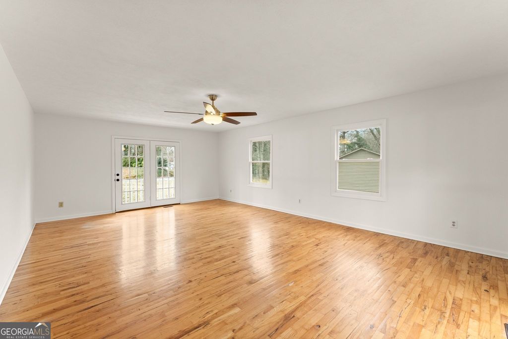 Photo of 146 Pine Street, Cleveland, GA 30528 (MLS # 10699039)