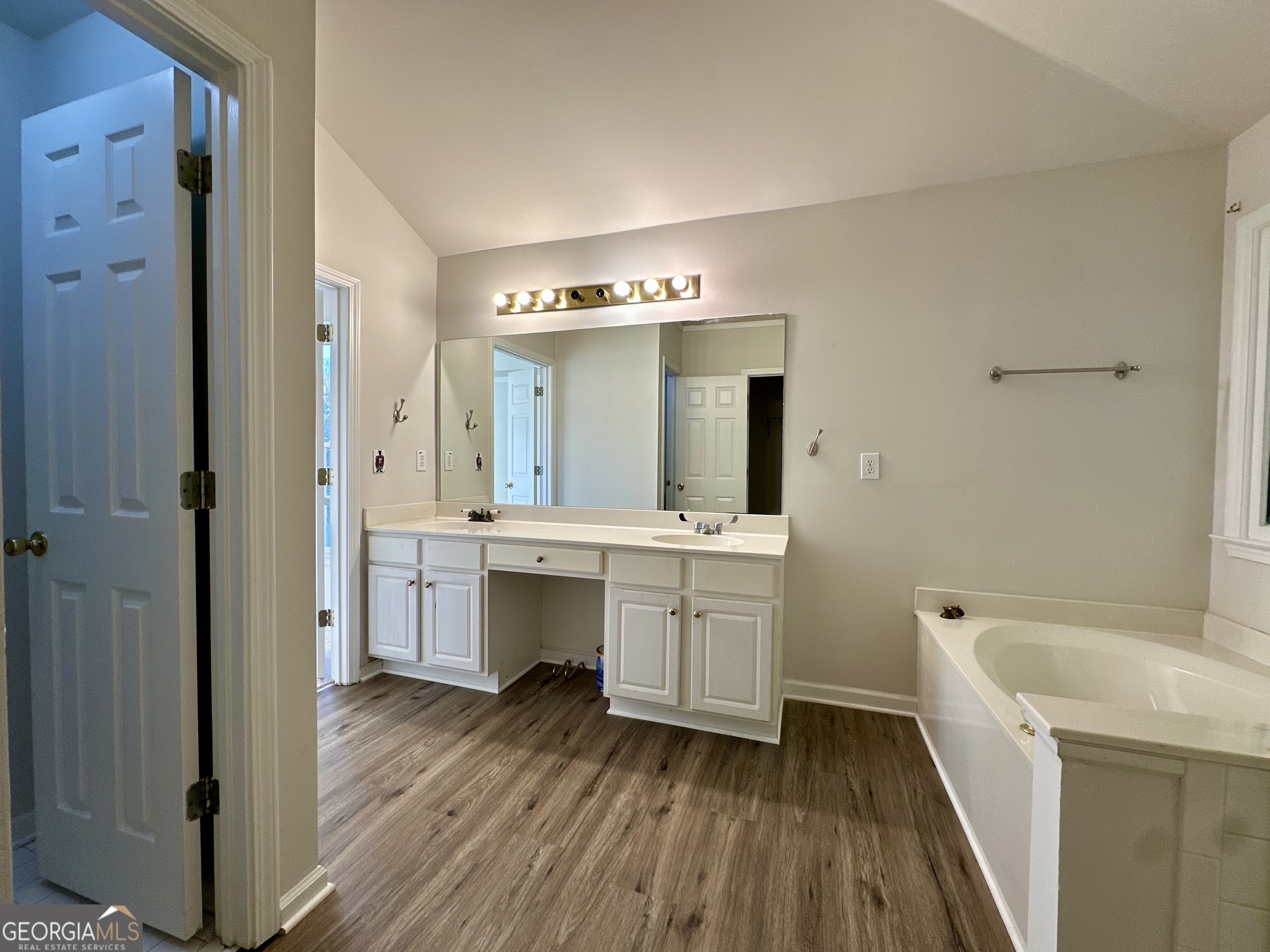 Montclaire Estates - Residential