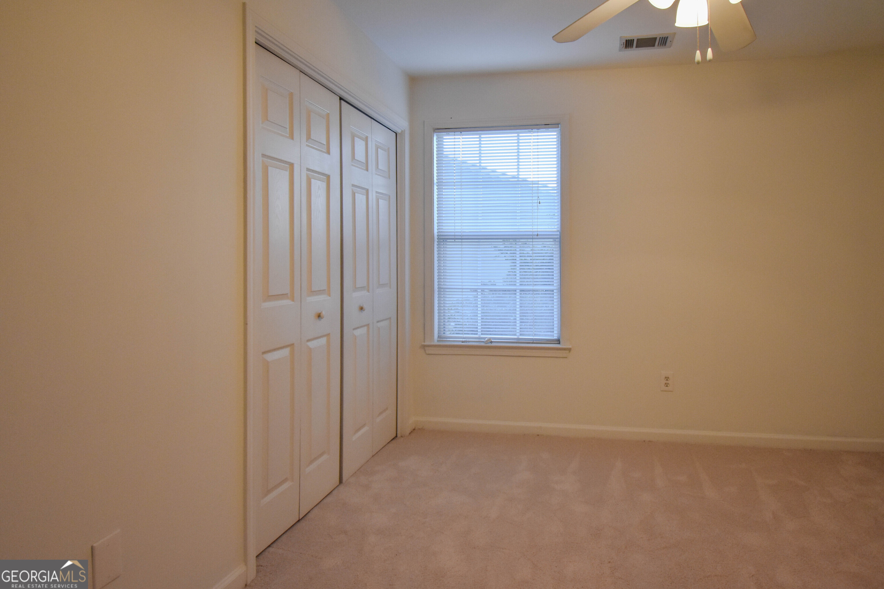 Hillcrest Oaks - Residential