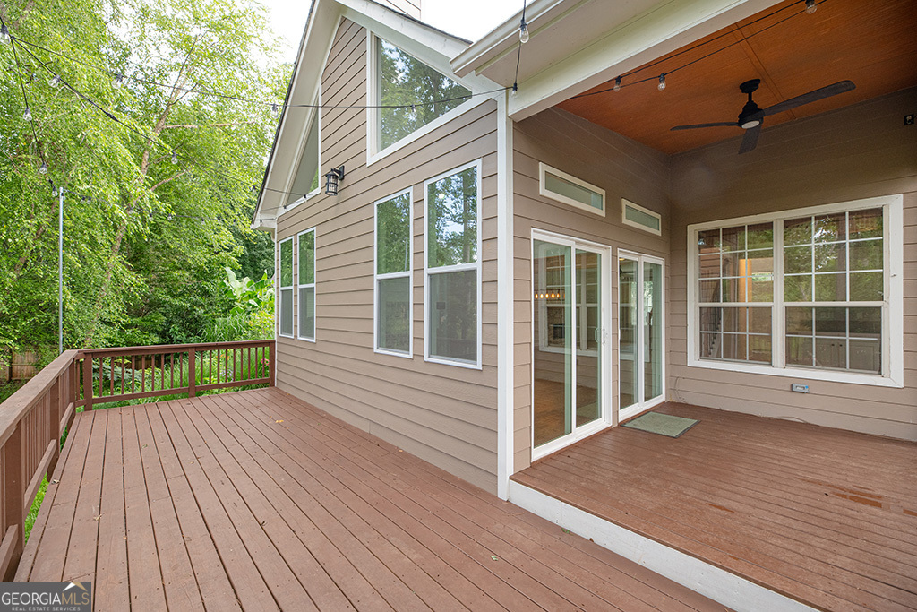 Hillcrest Oaks - Residential