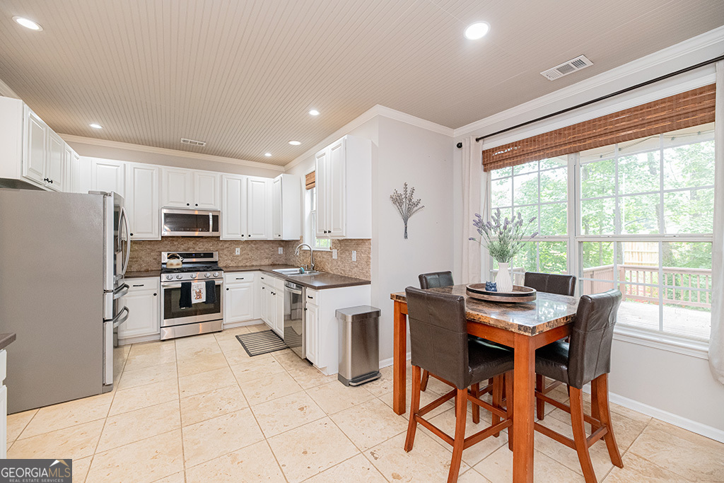 Hillcrest Oaks - Residential