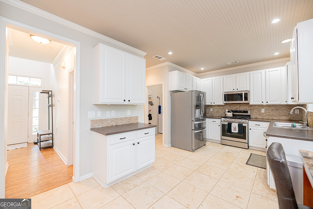 Hillcrest Oaks - Residential