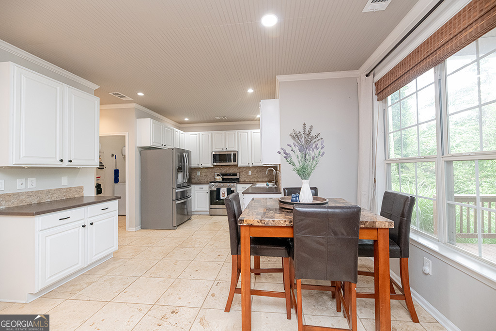 Hillcrest Oaks - Residential