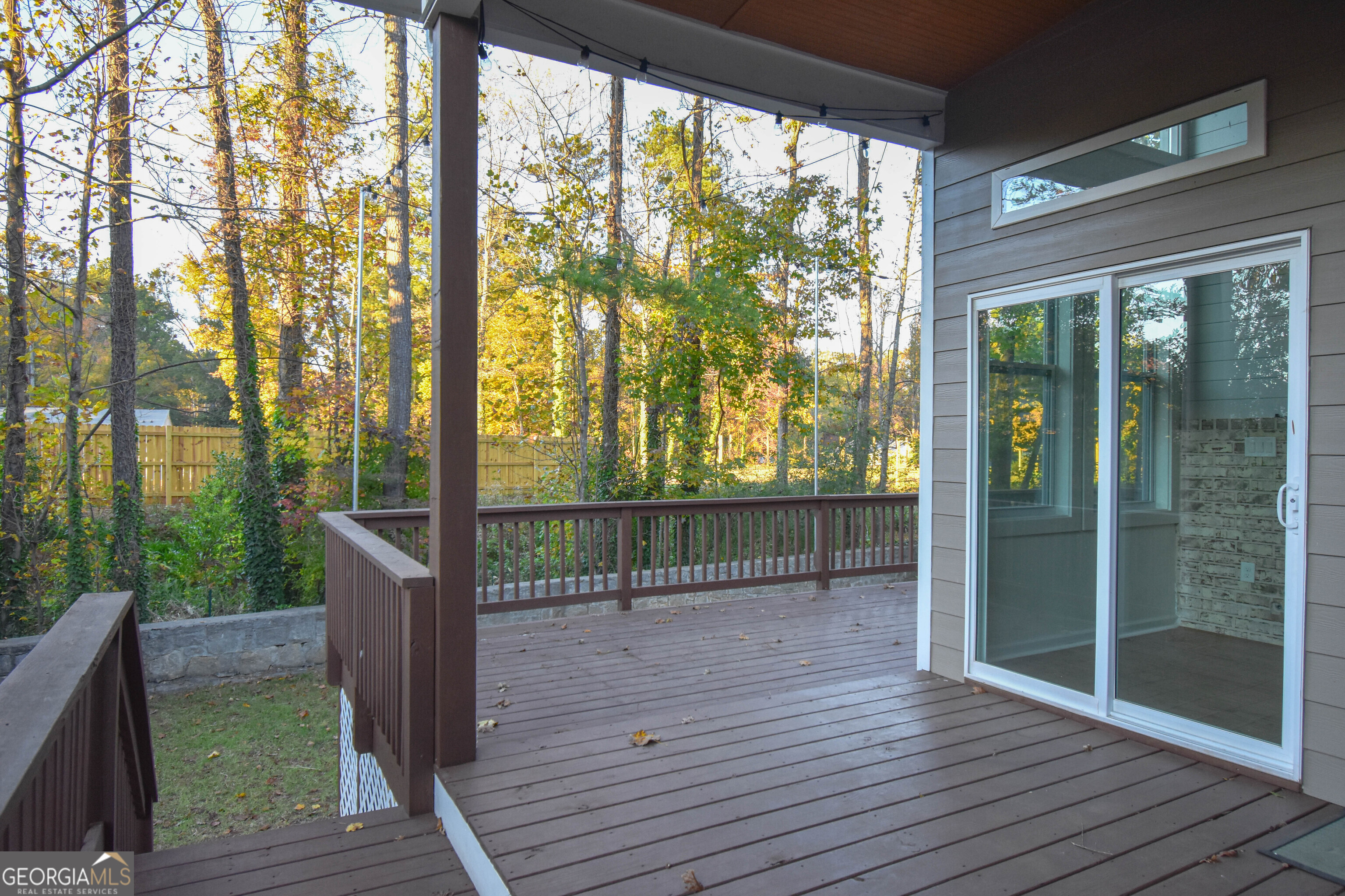 Hillcrest Oaks - Residential