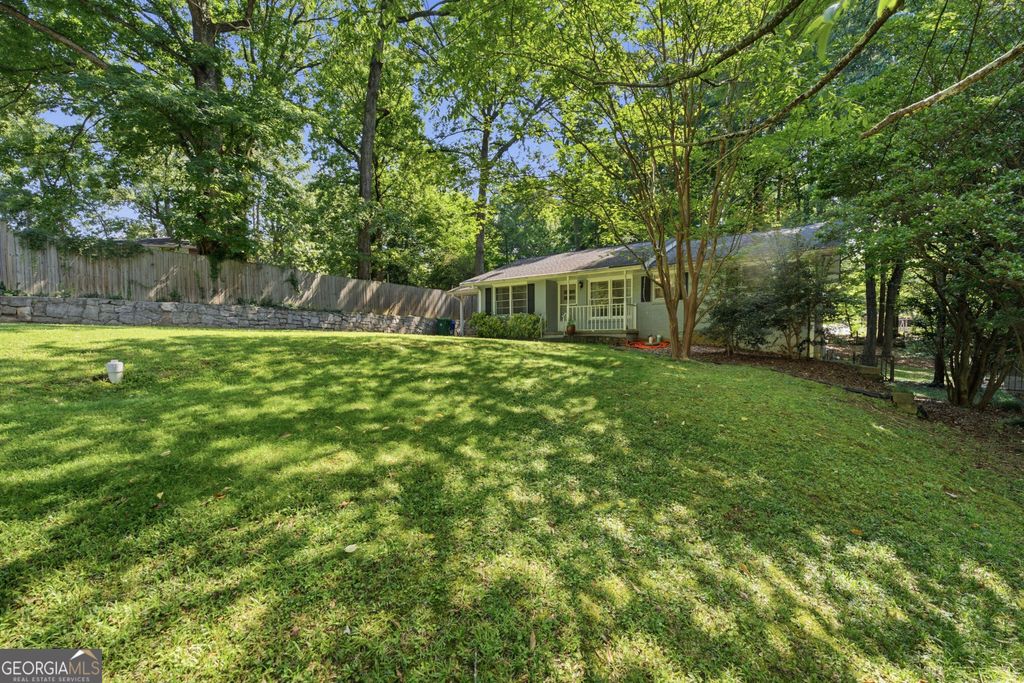 Photo of 1087 N Hills Drive, Decatur, GA 30033 (MLS # 10785584)