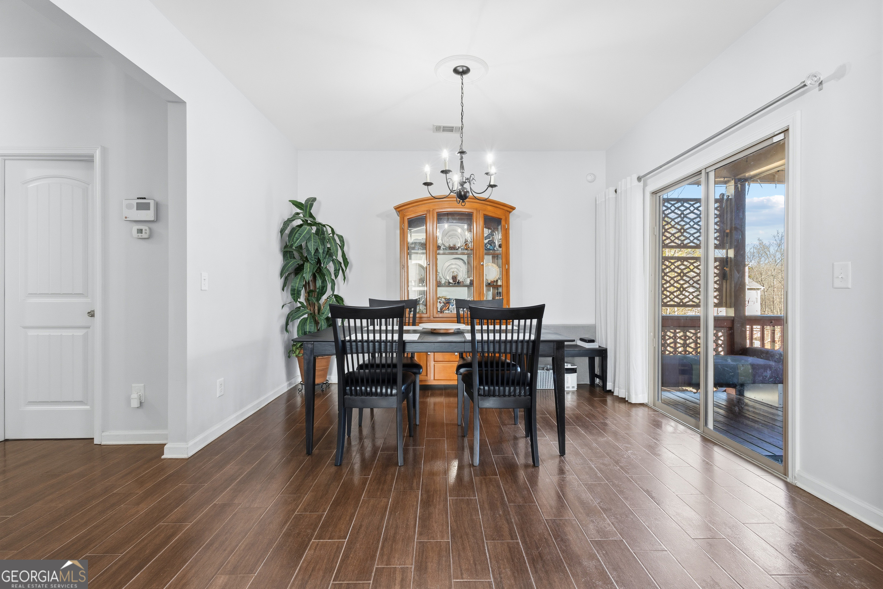 4241 Hidden Village WAY