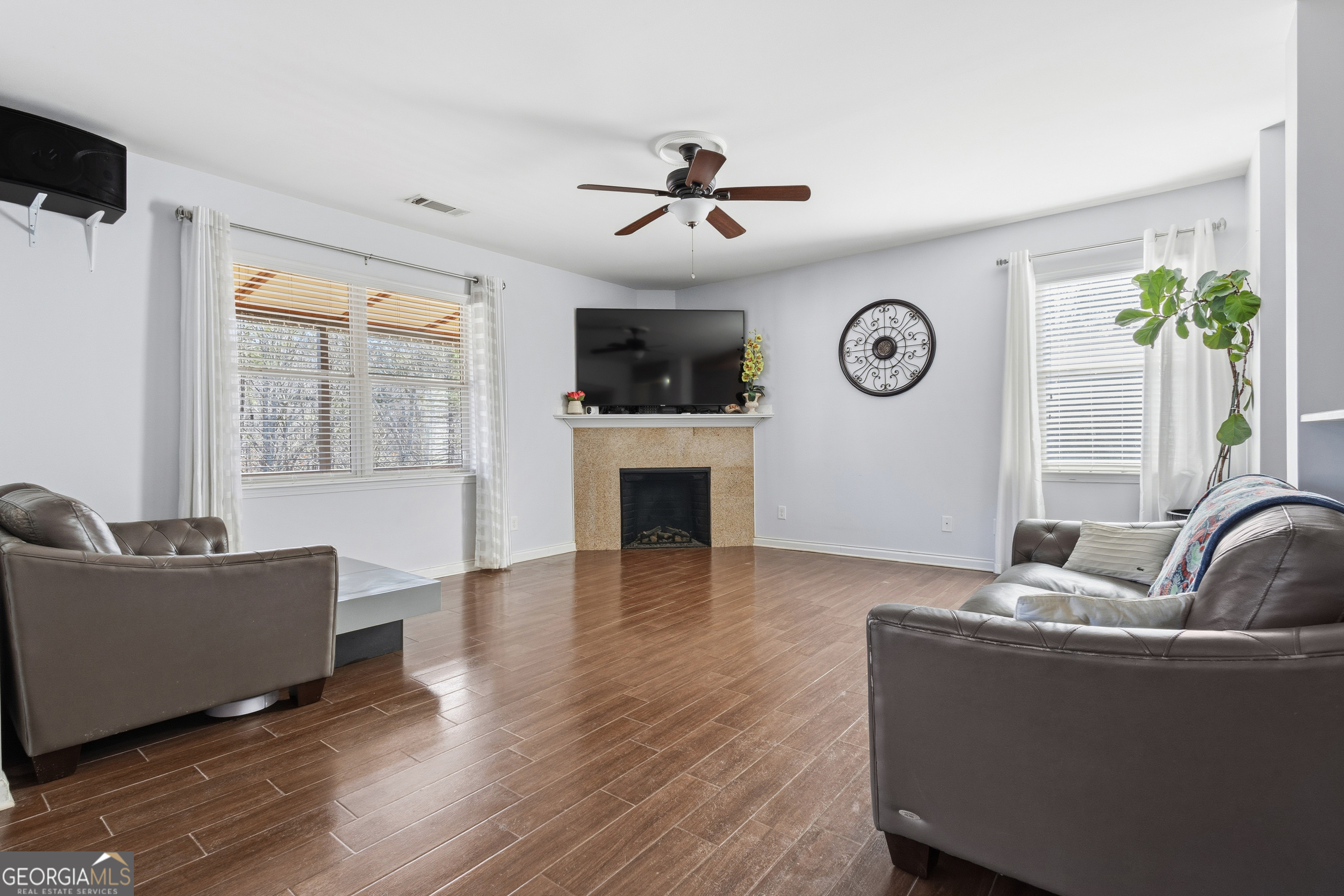 4241 Hidden Village WAY