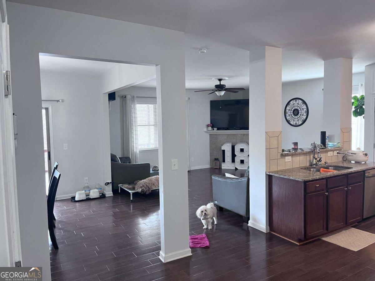 4241 Hidden Village WAY