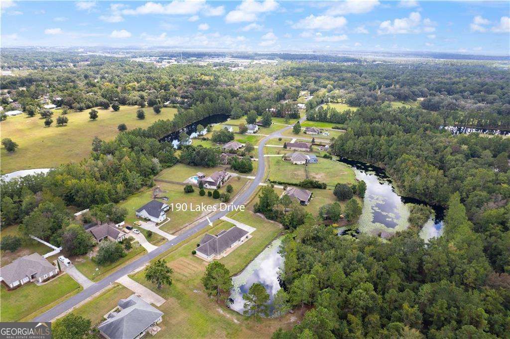 Photo of 190 Lakes Drive, Brunswick, GA 31523 (MLS # 10700020)