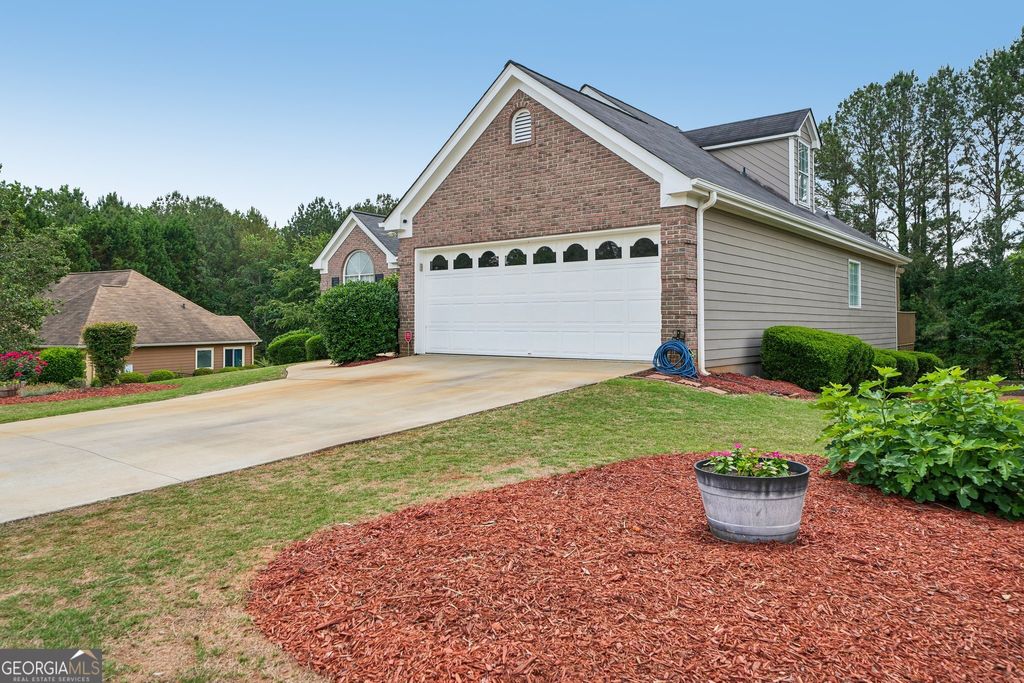 Photo of 4821 Camden Drive SW, Conyers, GA 30094 (MLS # 10770469)