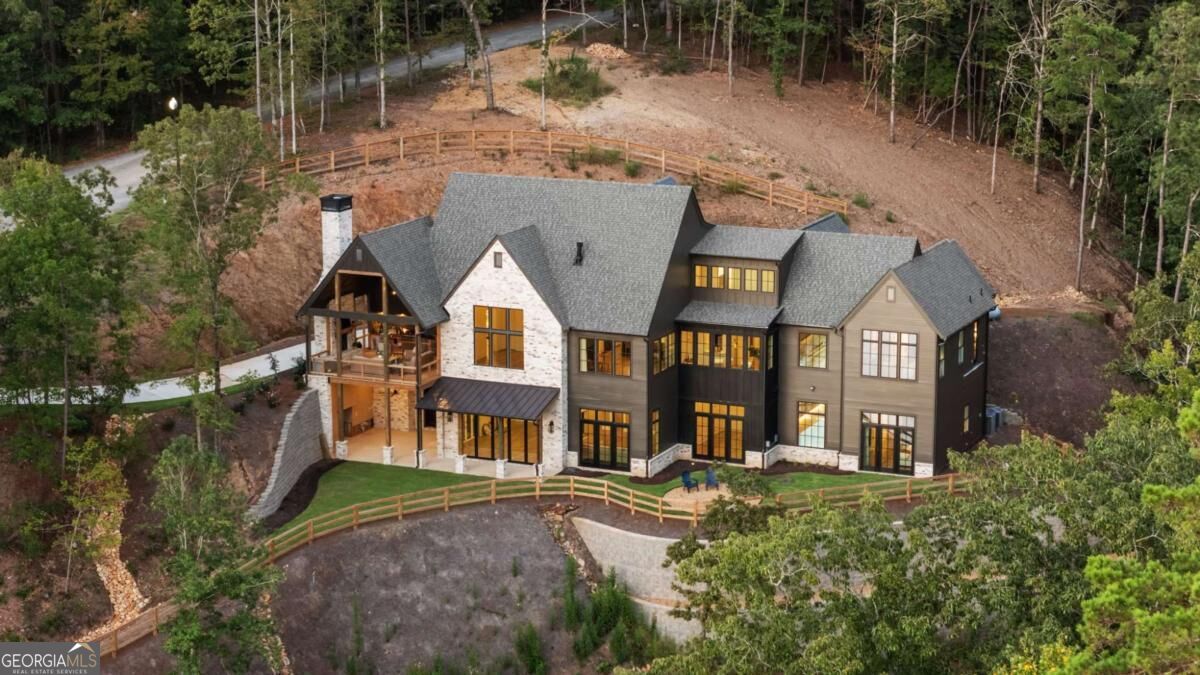 816 Oak Leaf DR