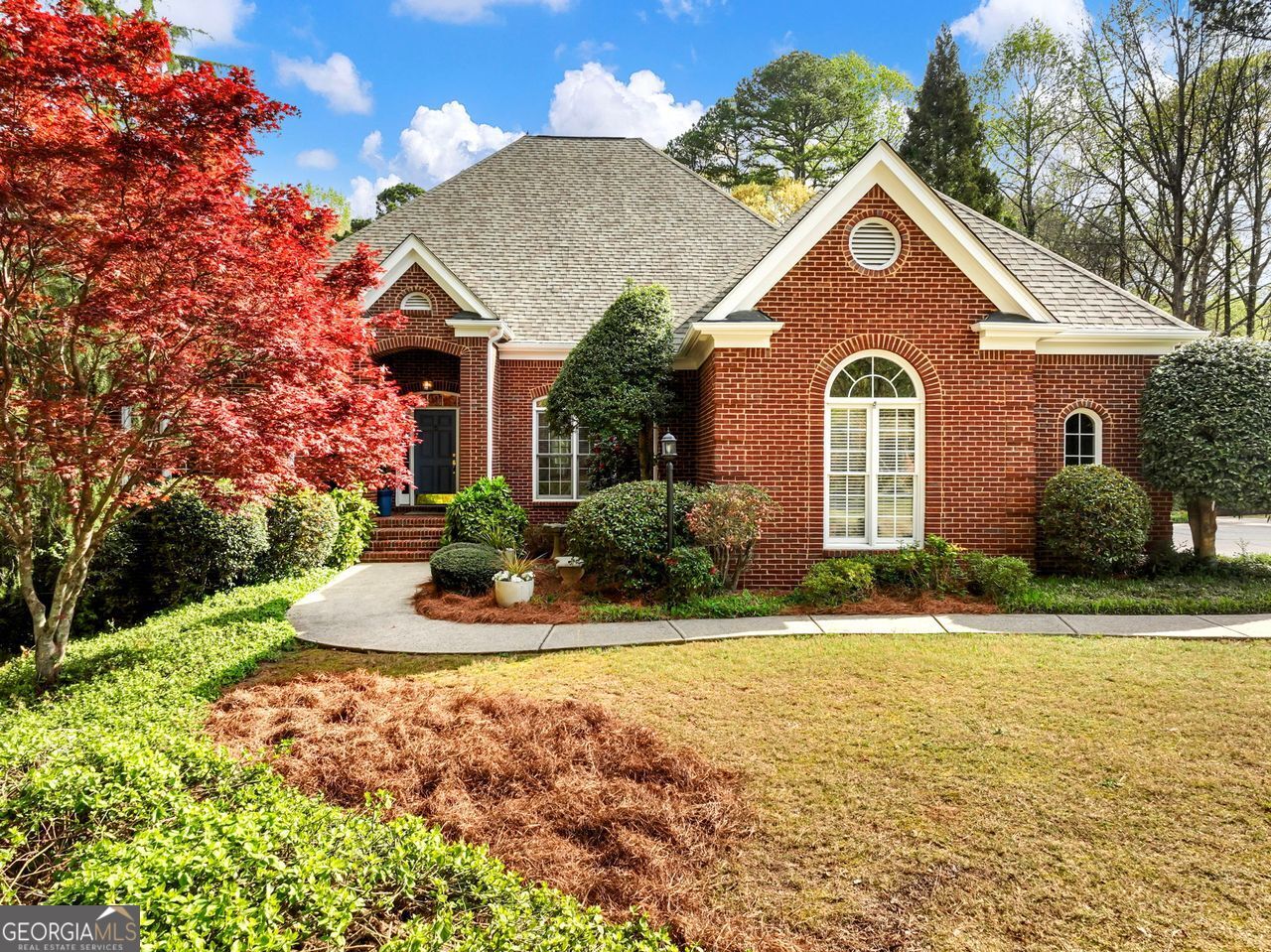 1544 BLUE BIRD WAY