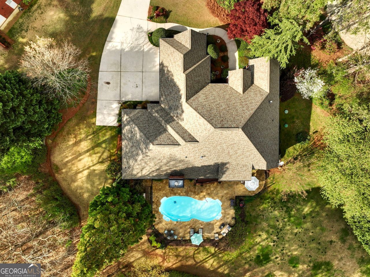 1544 BLUE BIRD WAY