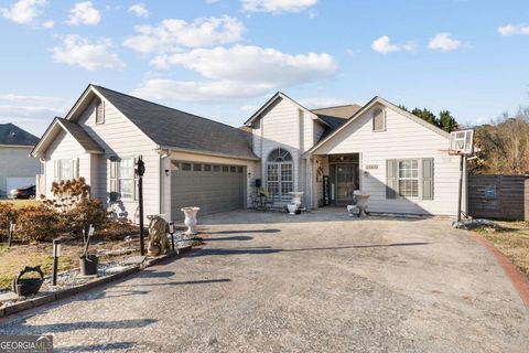 Photo of 1541 Wynfield Drive, Auburn, GA 30011 (MLS # 10673867)