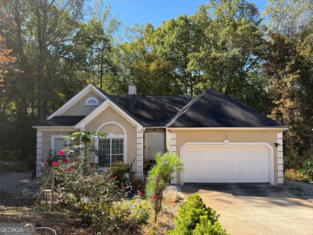 Photo of 1970 Stone Forest Drive, Lawrenceville, GA 30043 (MLS # 10632681)