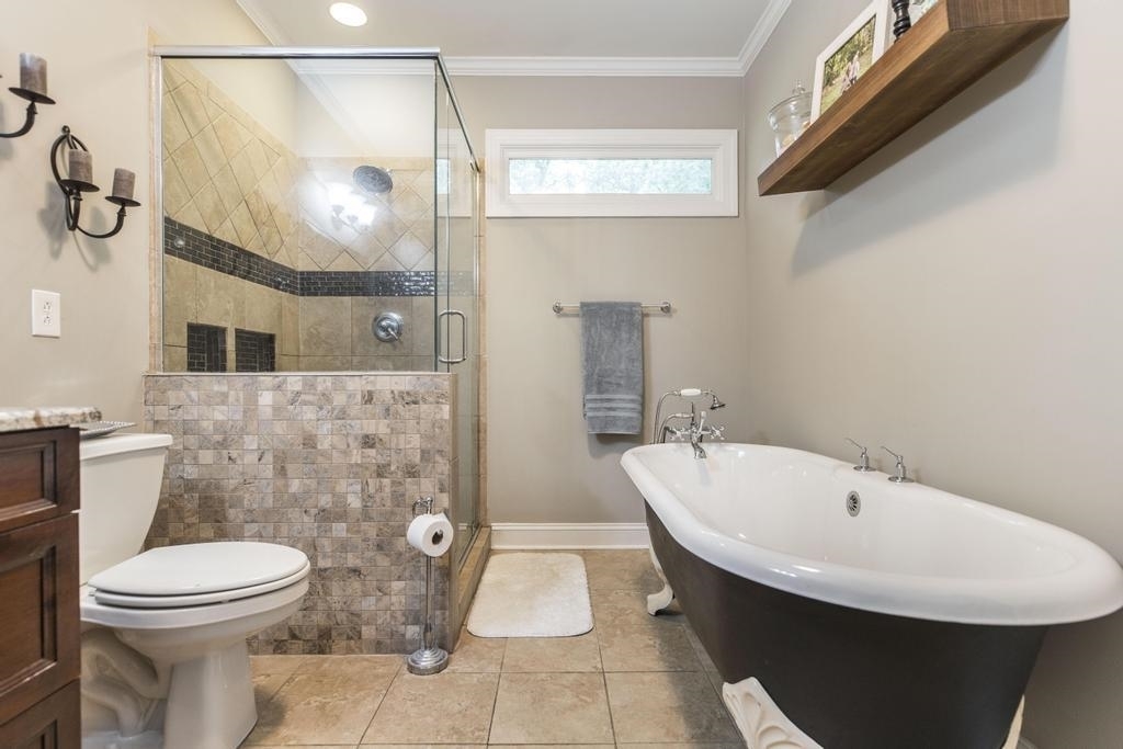 Barrington Hall - Residential