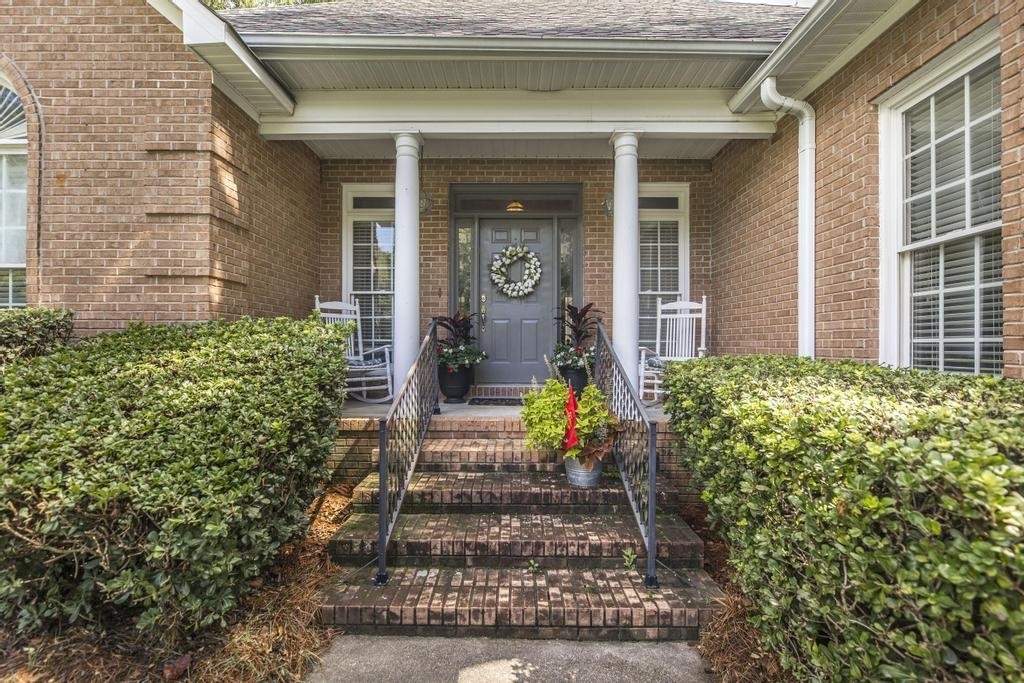 Barrington Hall - Residential