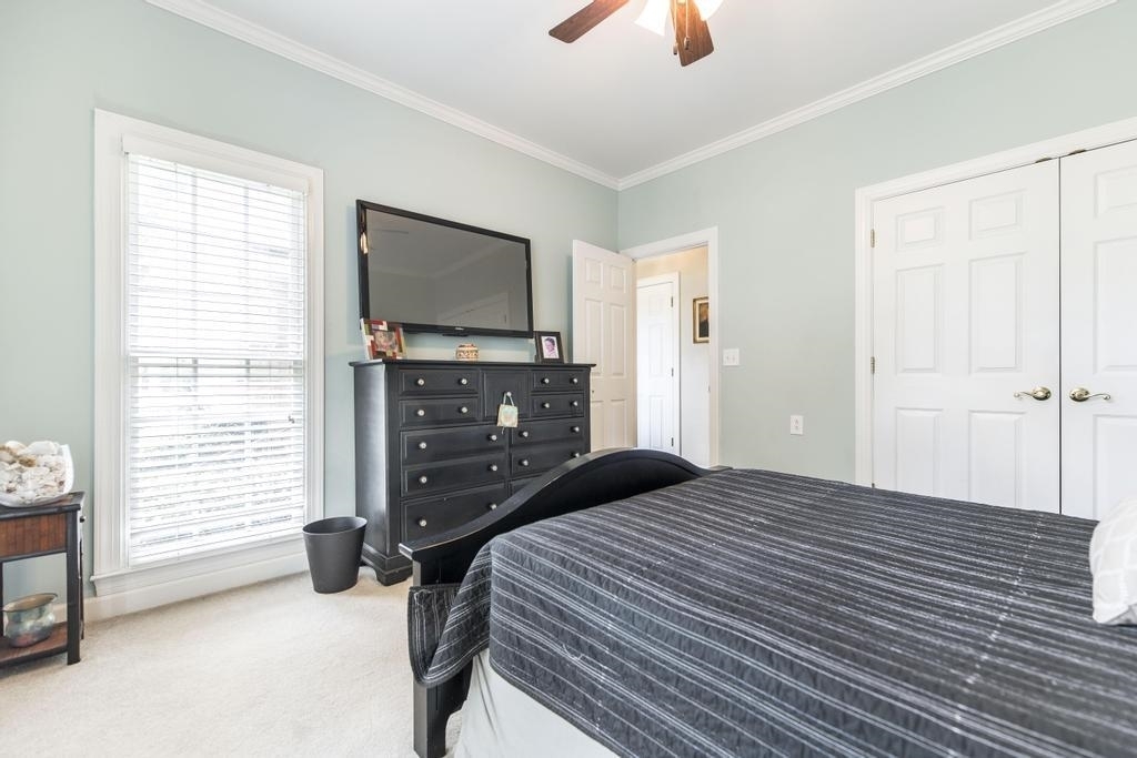 Barrington Hall - Residential