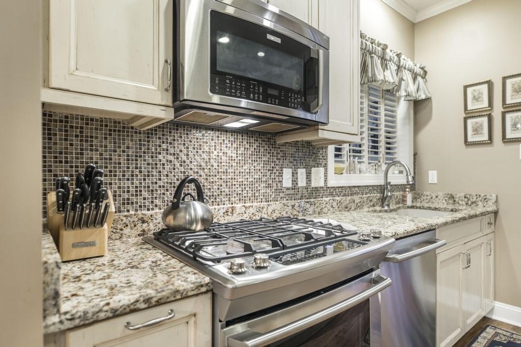 Barrington Hall - Residential