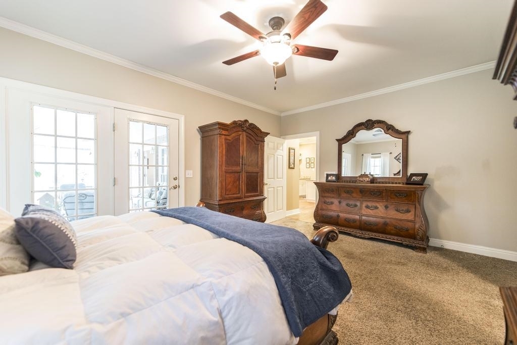 Barrington Hall - Residential