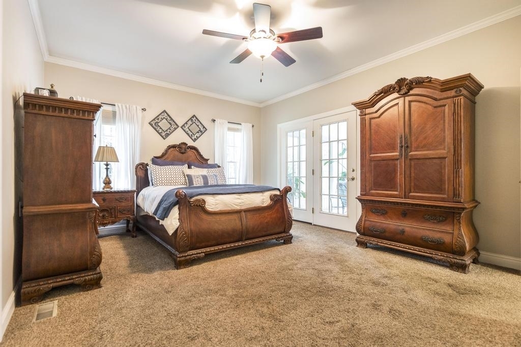 Barrington Hall - Residential